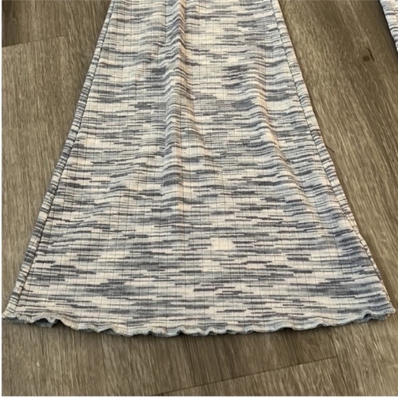 ❤️🔥Firm Price❤️🔥AERIE flare pants - Picture 6 of 7